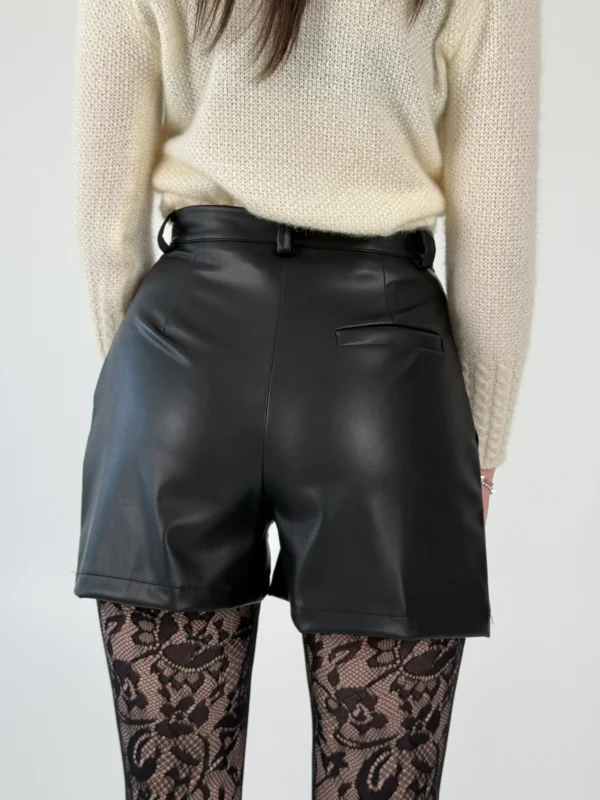 SHORTS ECOPELLE - immagine 3